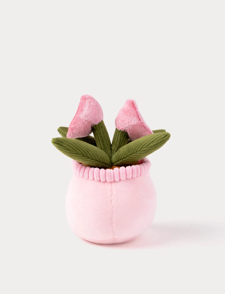 Teddykompaniet Teddy Flowers Rosa Plysjblomst – detalj av bjørne-ansikt og myk kronblad