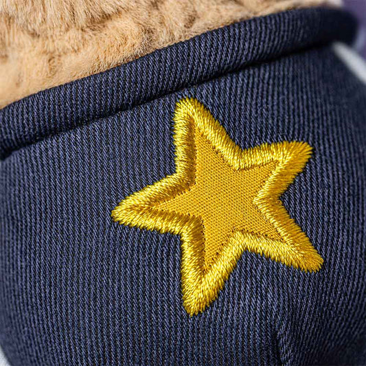 Jellycat Amuseables Peanut Star Student – liten brun peanøtt-kosedyr i student-antrekk med diplom, 15 cm