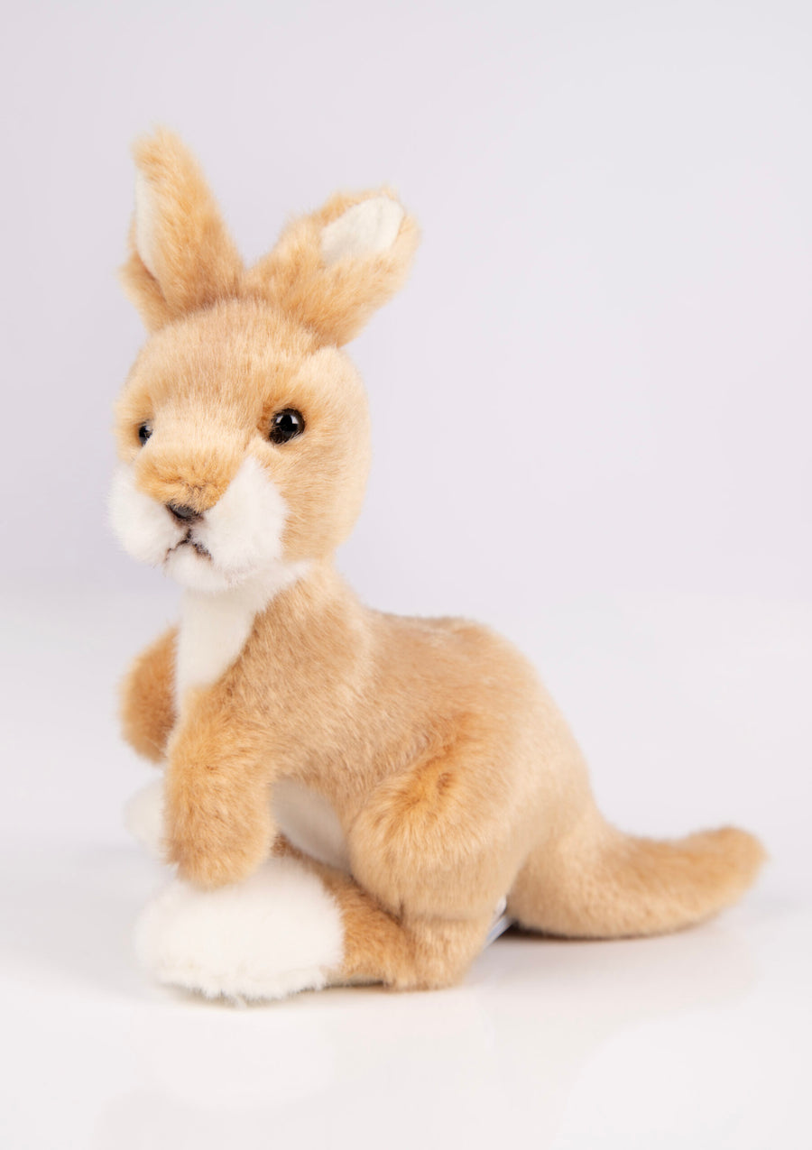 Hansa Creation Kenguru – naturtro brun kenguru plysj med liten joey i pungen, 19 cm