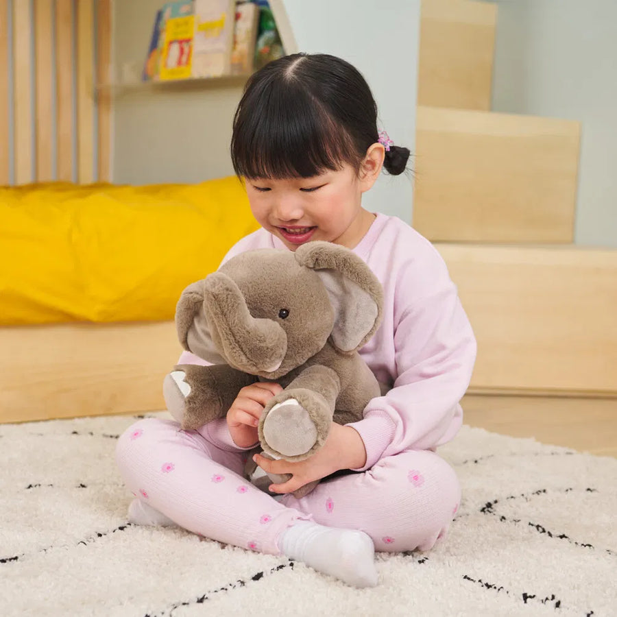 Chai Elephant | GUND Front View - Bamsedyra AS