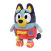 Bluey Dress & Play Bamse 26 cm – offisiell kle-på-bamse med Bluey-karakter