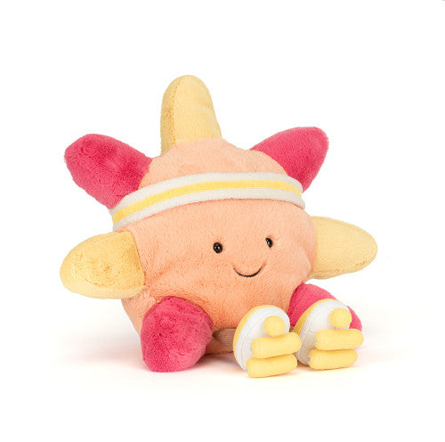 Jellycat Amuseables Sun Roller Skates fra siden – gul plysj sol med smilende ansikt og rulleskøyter