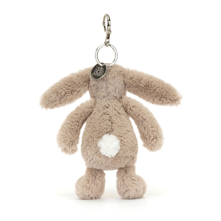 Jellycat Bashful Bunny Beige Bag Charm sett fra siden – beige plysj kanin nøkkelring