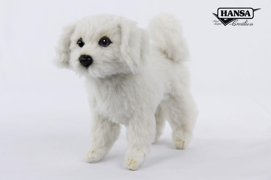 Hansa Creation Bichon Frise detalj – nærbilde av brodert ansikt og hvit krøllet pels