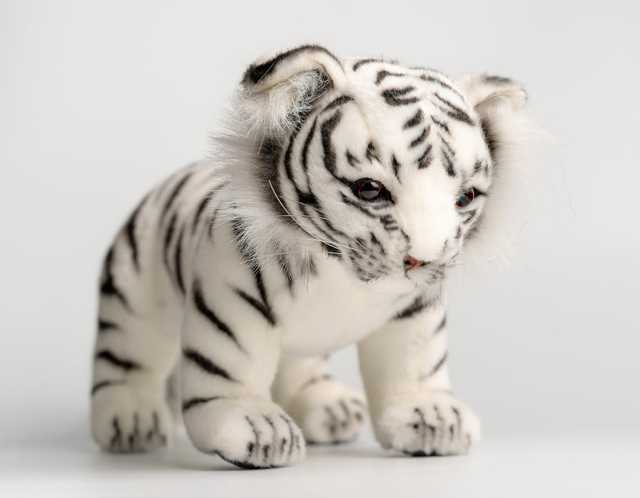 Hansa Creation Hvit Amurtiger bakfra – hvit og svart stripete tiger plysj