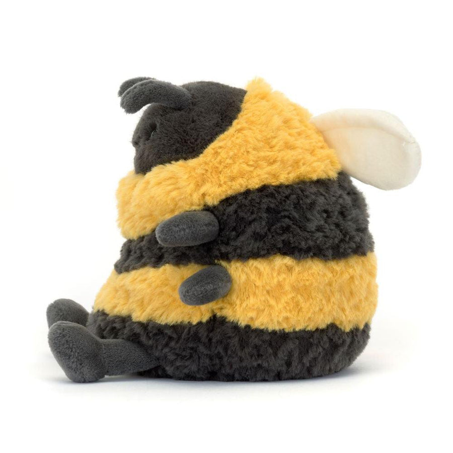 Jellycat Albee Bee sett fra siden – humle i myk plysj med gjennomsiktige vinger