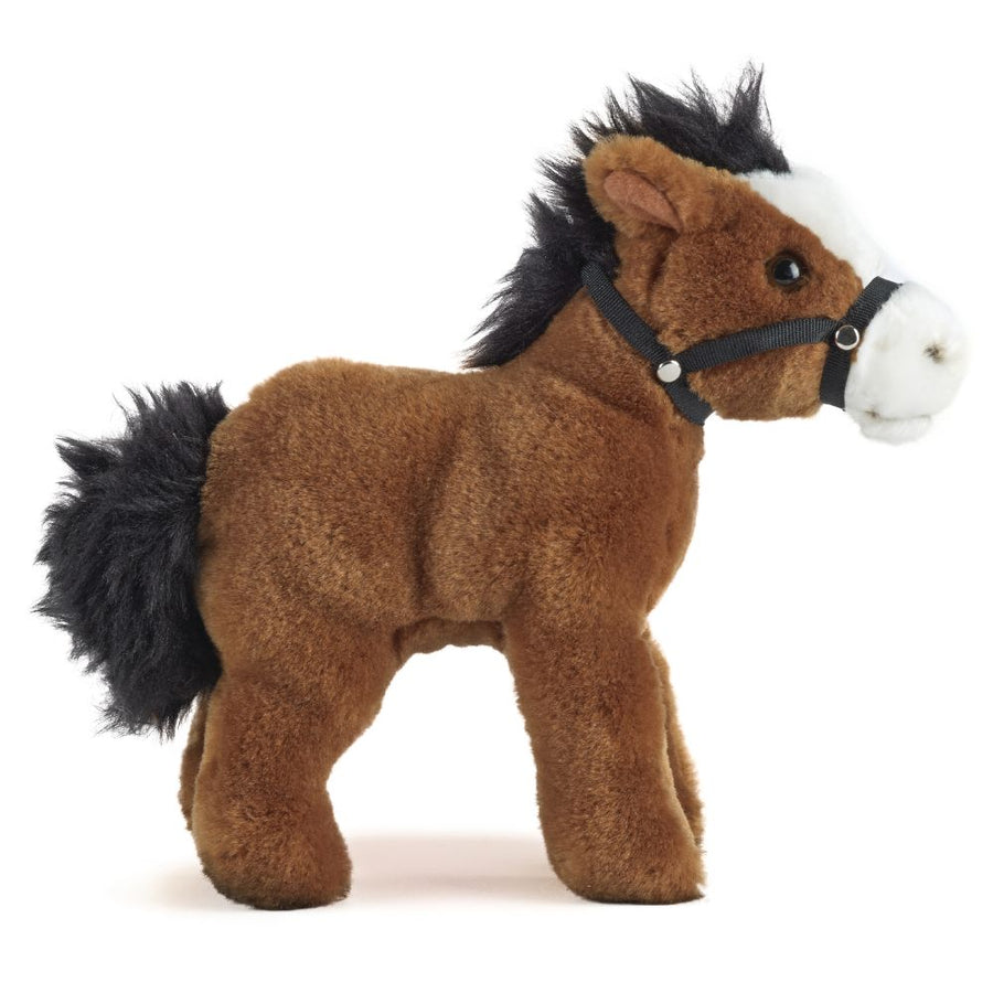 Hestebamse 23 cm – brun med hodelag, realistisk